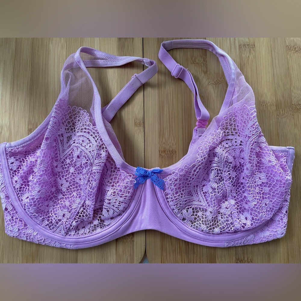 Victoria’s Secret Bra *Like New*